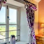 2 Bed In Middleton Oc-m29515 Ferienhaus *